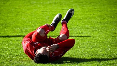 Injury and Detraining in 21st Century Sport