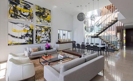 Miami Splendor: Amazing Two-story Family House-featured image