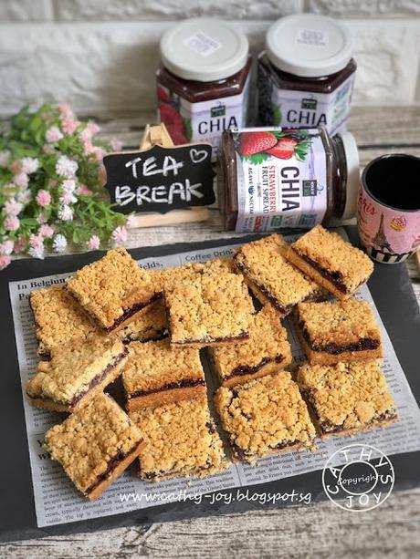 Oatmeal Raspberry Squares