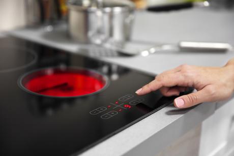 Gas Stove vs. Electric Stove: What Are the Pros and Cons of Each?