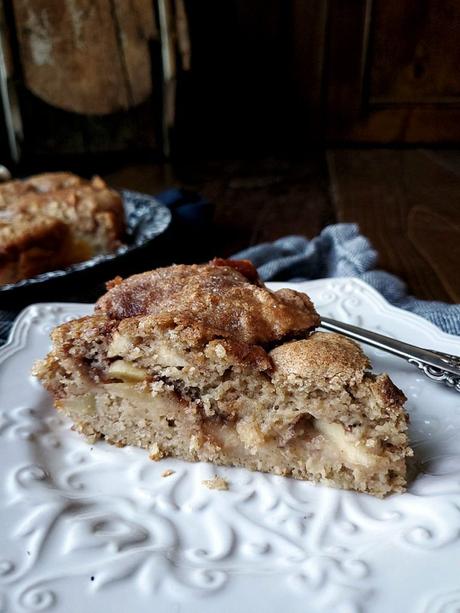 apple filled scone cake