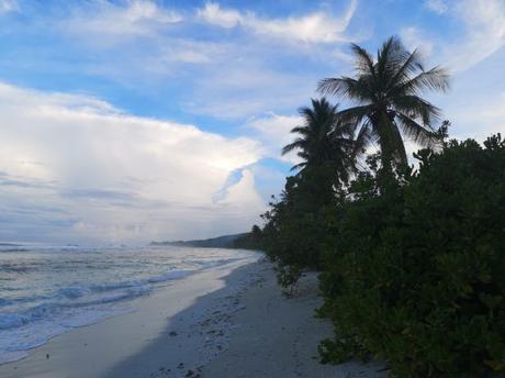 Backpacking in Nauru: Top 11 Sights in Anibare Backpacking in Nauru: Top 11 Sights in Anibare