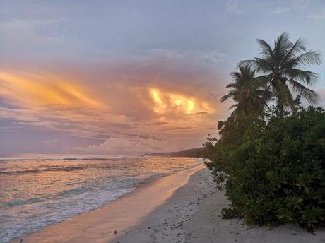 Backpacking in Nauru: Top 11 Sights in Anibare Backpacking in Nauru: Top 11 Sights in Anibare