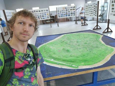 Backpacking in Nauru: Top 16 Sights in Yaren (the Capital) Backpacking in Nauru: Top 16 Sights in Yaren (the Capital)