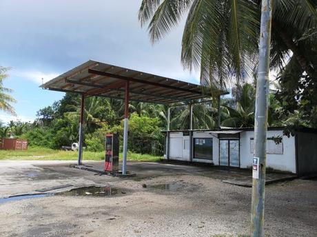 Backpacking in Nauru: Top 8 Sights in Meneng Province Backpacking in Nauru: Top 8 Sights in Meneng Province