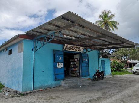 Backpacking in Nauru: Top 8 Sights in Meneng Province Backpacking in Nauru: Top 8 Sights in Meneng Province