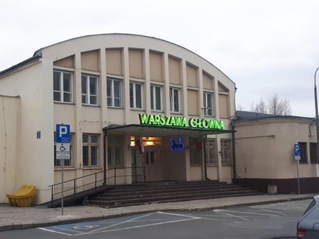 Why Are There Five Central Train Stations in Warszawa? Warszawa Główna (a red herring!)