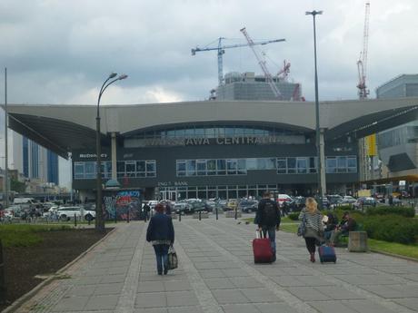 Why Are There Five Central Train Stations in Warszawa? Why Are There Five Central Train Stations in Warszawa?