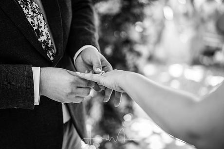 CORNISH TIPI WEDDING PHOTOGRAPHER