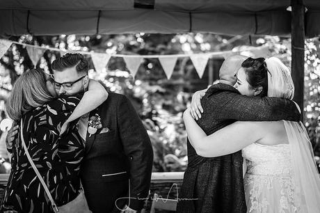 CORNISH TIPI WEDDING PHOTOGRAPHER