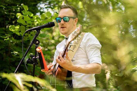 CORNISH TIPI WEDDING PHOTOGRAPHER