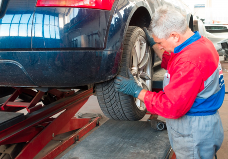 How to Choose the Right Tool for Your Auto Repair