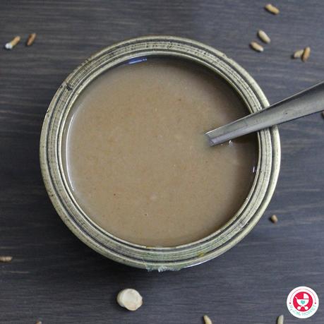 Roasted Gram Rice Porridge for Babies [Homemade fiber rich porridge] is loaded with the nutrients and helps in the development of the baby. This porridge is energy rich and filling for the tiny tummies.