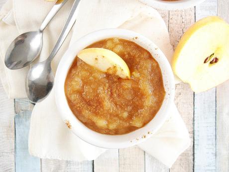 Instant Pot Applesauce with Cinnamon and Honey