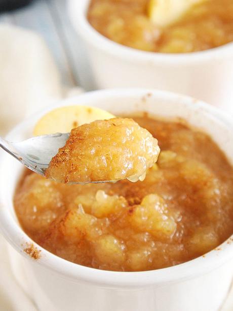 Instant Pot Applesauce with Cinnamon and Honey