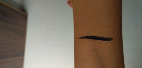 maybelline colossal liner swatch