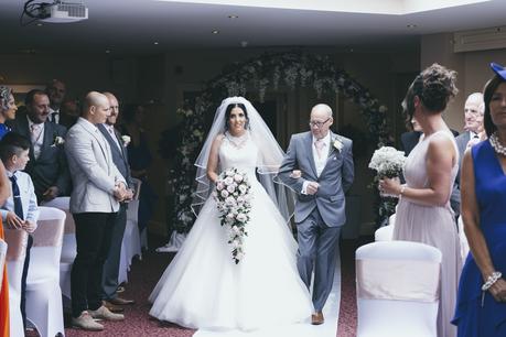 Mount Pleasant Hotel Wedding, Doncaster – Dave  & Vicky