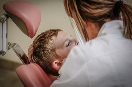 How Dentist Can Save Money With Buying Fluoride Varnish From a Company