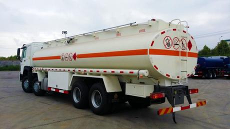 4 Reasons to Purchase a Fuel Tank for Your Construction Business