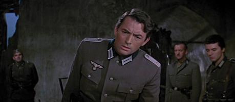 Gregory Peck’s Duffel Coat in The Guns of Navarone Gregory Peck’s Duffel Coat in The Guns of Navarone
