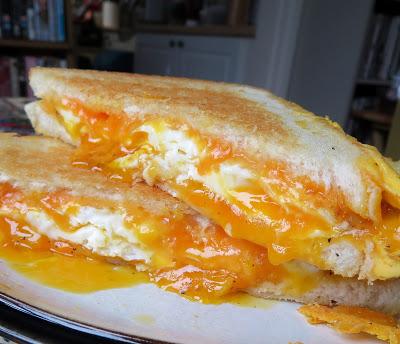 Fried Egg Grilled Cheese