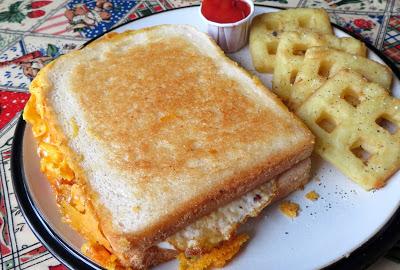 Fried Egg Grilled Cheese