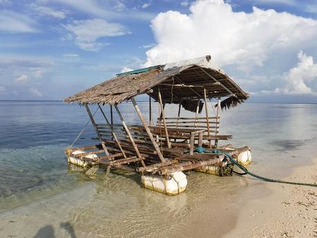 Floating Cottage in Seco Island