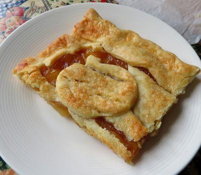 Apple Pie Foldover