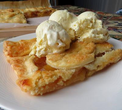 Apple Pie Foldover