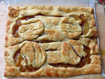 Apple Pie Foldover
