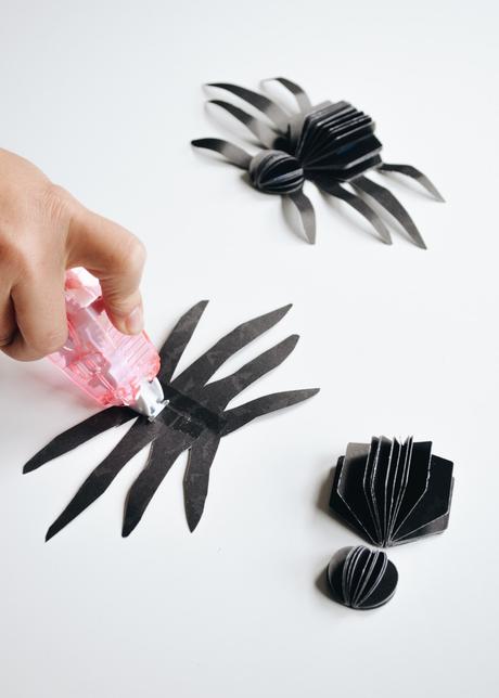 Toddler Friendly 3D Paper Spiders for Halloween