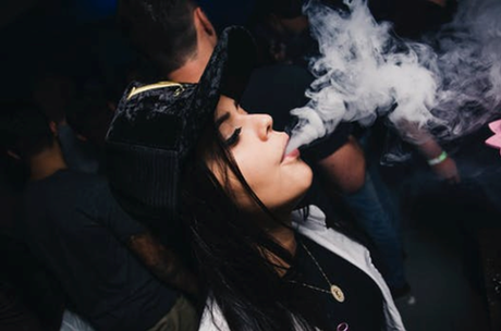 Why Vaping is a Fun Alternative to Smoking