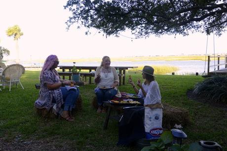 girls’ night grilling: an unforgettable feast with kingsford charcoal