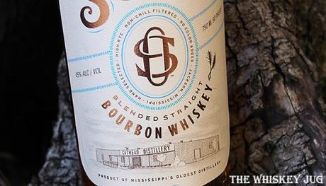 Details (price, mash bill, cask type, ABV, etc.) for the bourbon whiskey being reviewed