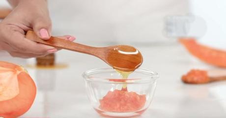 DIY Face Masks That Solve All Your Skin Problems Quickly Papaya face mask, honey face mask