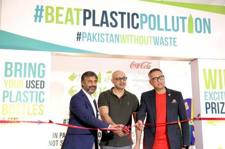 Coca-Cola and WWF-Pakistan introduce their first-ever plastic recovery initiative (Plastic Hut) in Lahore