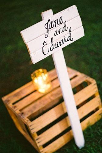 wedding ideas for summer wooden personal signage