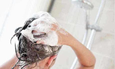 Benefits of a Sulphate-free shampoo on hair
