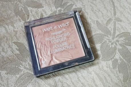 Wet n Wild MegaGlo Highlighting Powder | Review