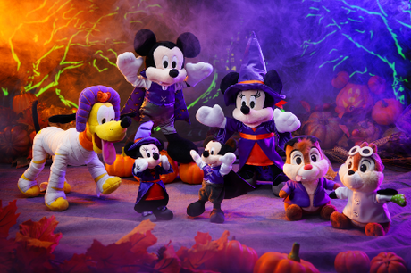 Makeup Transformation to Maleficent in time with Hong Kong Disneyland’s Disney Halloween Time Makeup Transformation to Maleficent in time with Hong Kong Disneyland’s Disney Halloween Time