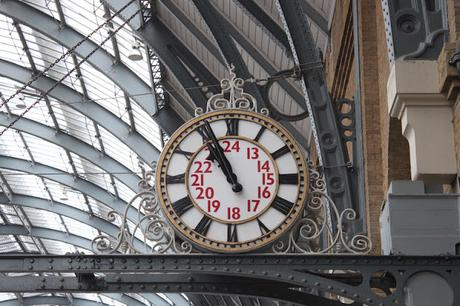 Clocks Go BACK - Name That Clock!