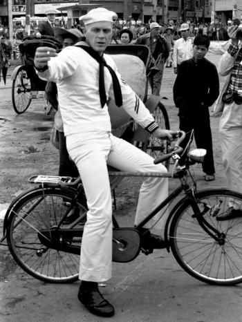 Steve McQueen’s Navy Uniforms in The Sand Pebbles Steve McQueen’s Navy Uniforms in The Sand Pebbles