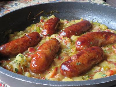 Braised Sausages with an Apple Gravy