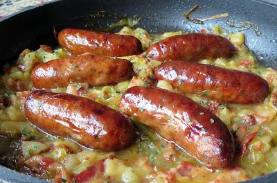 Braised Sausages with an Apple Gravy