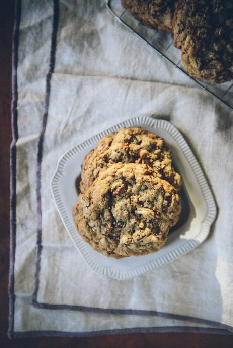 Whole Grain Chocolate Chip Pecan Cookies