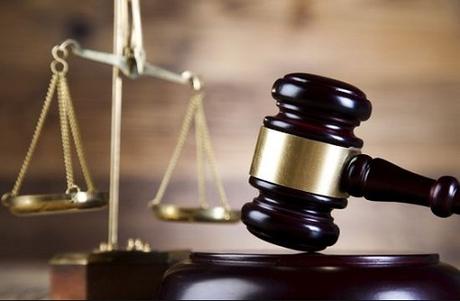 Osun: Accused Person Feigns Insanity, Urinates Inside Courtroom