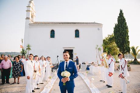 Gorgeous romantic peach and white wedding in Corfu