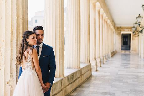 Gorgeous romantic peach and white wedding in Corfu