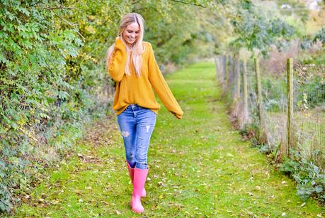 Wonderwelly, wonder wellies, pink wellies, mindfulness outsides, outside wellbeing, outdoors wellbeing