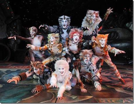 Review: Cats (Broadway in Chicago)